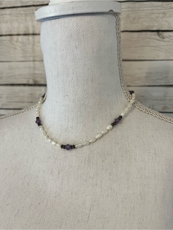 Jewelry - Freshwater Pearl and Amethyst Beaded Necklace - White and Purple